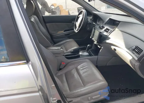 2008 Honda Accord 3.5 Ex-L from USA, damaged, VIN 1HGCP36838A044833